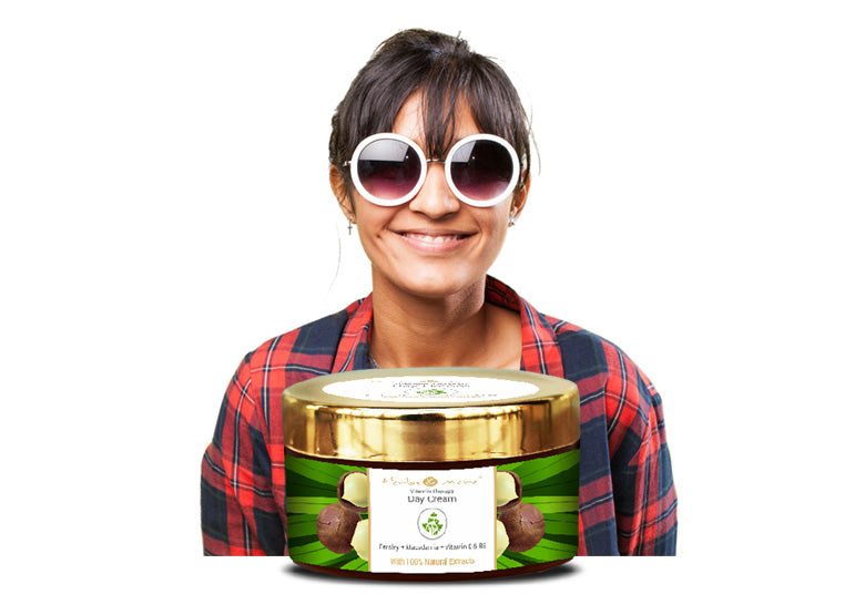 Vitamin Therapy Day Cream with SPF 15 Parsley Extract Macadamia Oil Jojoba Oil Tocopherol Vitamin E 50 GM